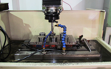 Mould Sparking Mould Sparking