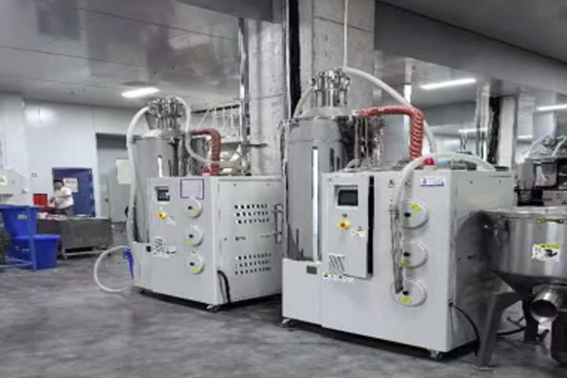 Customer cases of dehumidifying and drying transportation all-in-one machine