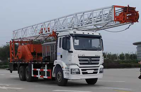 SX5250TXJ1 (40T) dual engine hydraulic workover rig