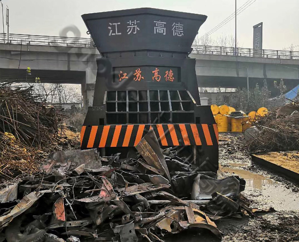 箱式剪切机客户现场