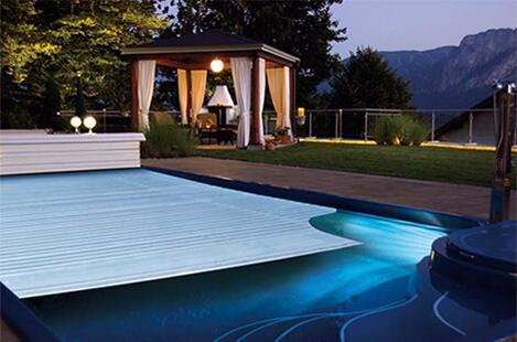Automatic pool cover