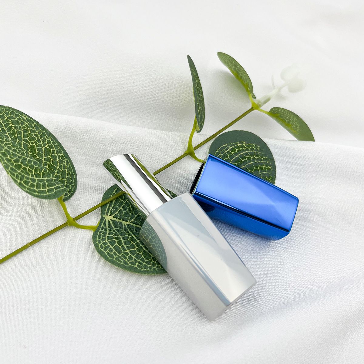 lipstick tube