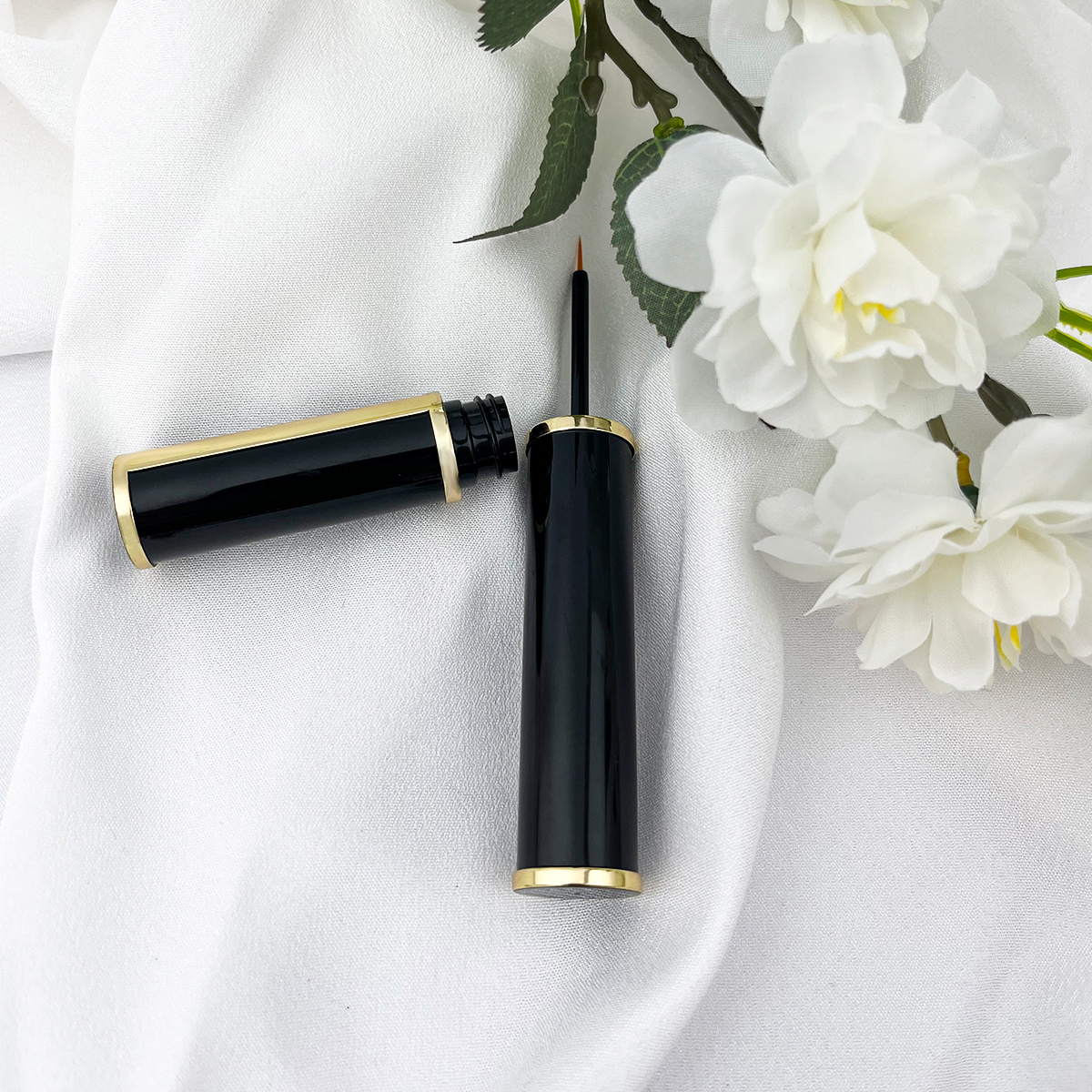 Mascara Tube