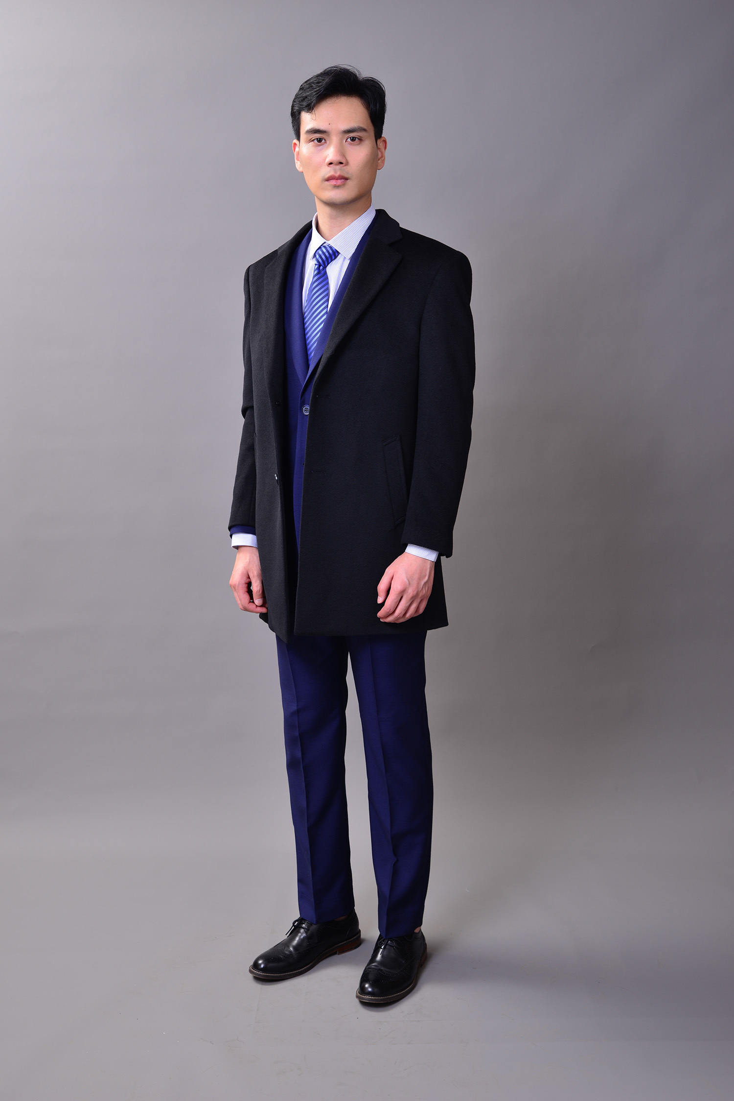职业装定制，西服厂家，西服推荐