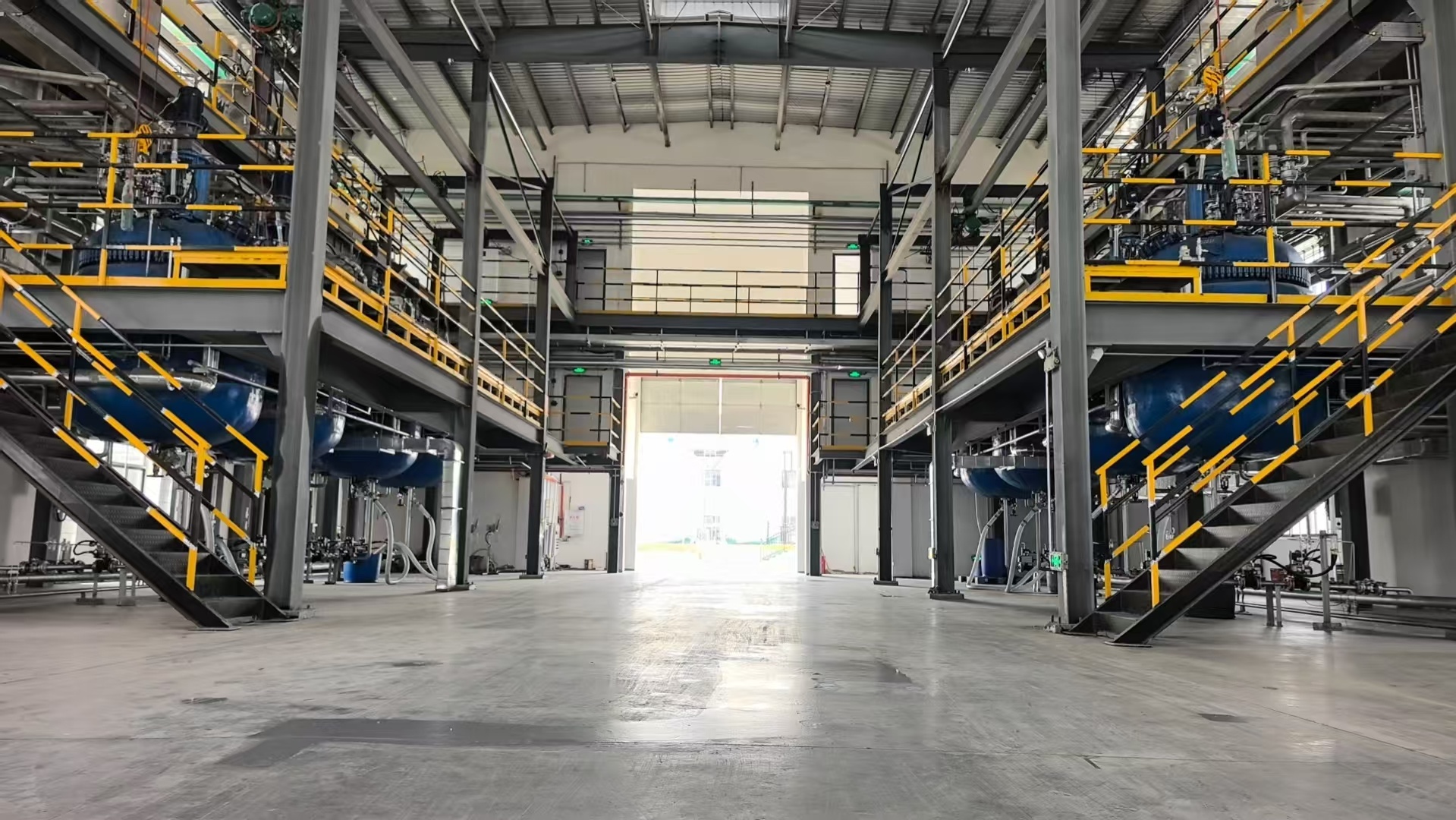 Interior scenery of Class B workshop