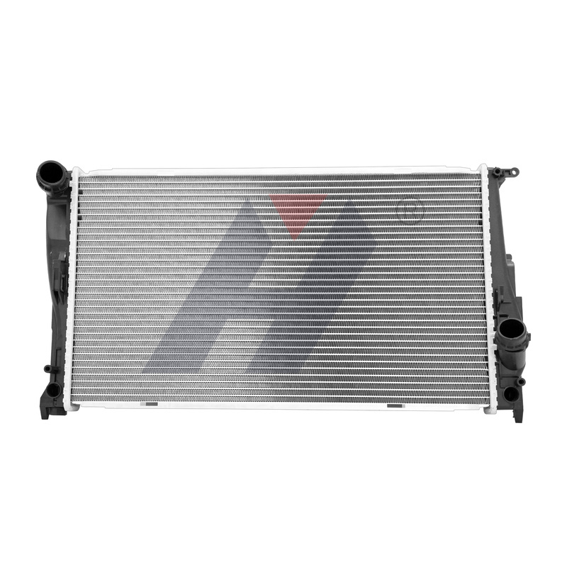 GB005 OEM：17117547059 Car Radiator Automotive Radiator Engine Aluminum Radiator for BMW