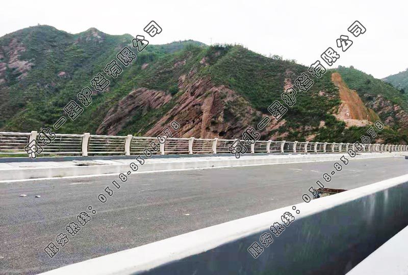 鑄造石橋梁護(hù)欄