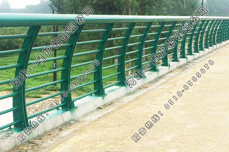 橋梁護欄