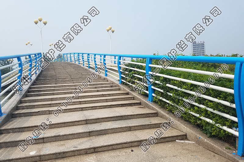 橋梁護(hù)欄