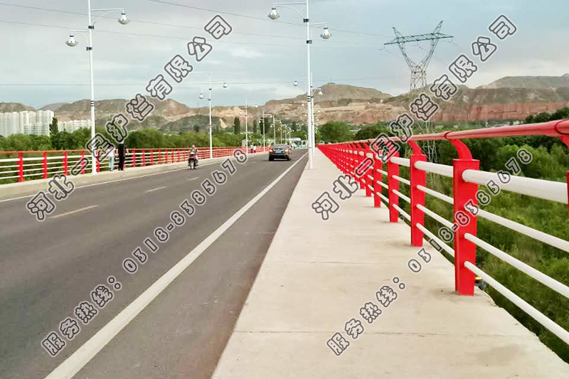 鋅鋼橋梁景觀護(hù)欄