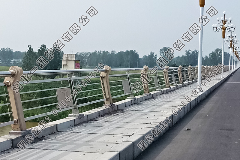 浮雕板景觀橋梁護(hù)欄