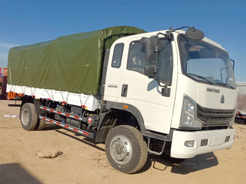 HOWO Personnel Carrer Truck