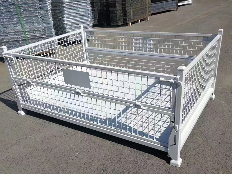 Structural characteristics of heavy-duty storage cages