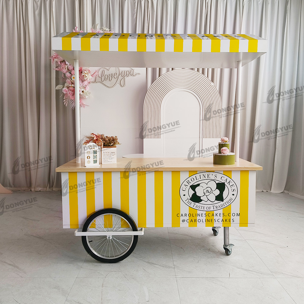 Cake cart