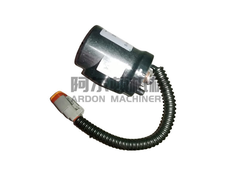 46C8754  继电器总成