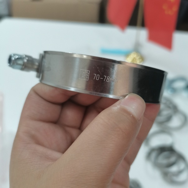T型强力卡箍