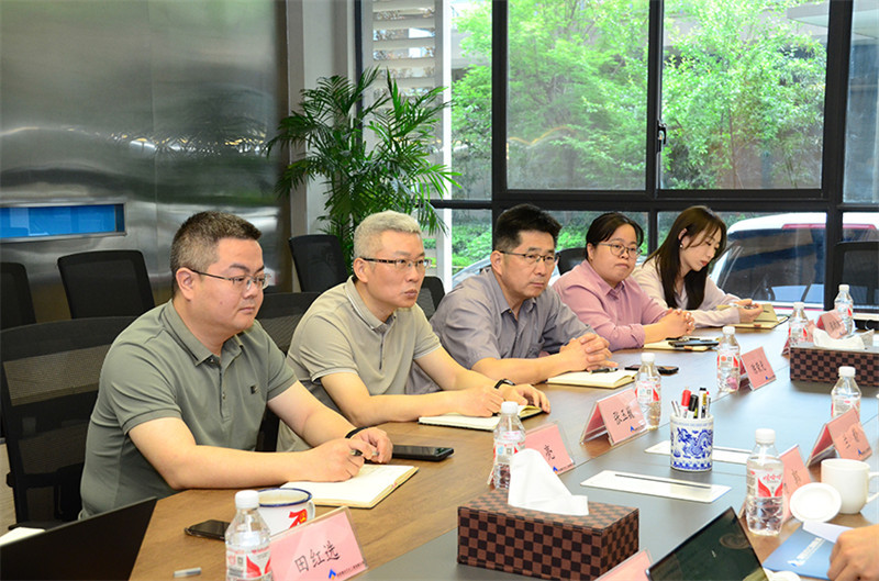 四川轻化工大学领导到公司进行访企拓岗活动 四川轻化工大学领导到公司进行访企拓岗活动