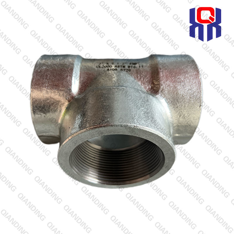 Hot Dipped Galvanized Thread Tee