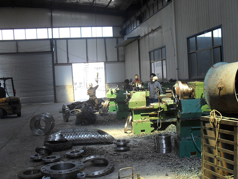Ordinary lathe