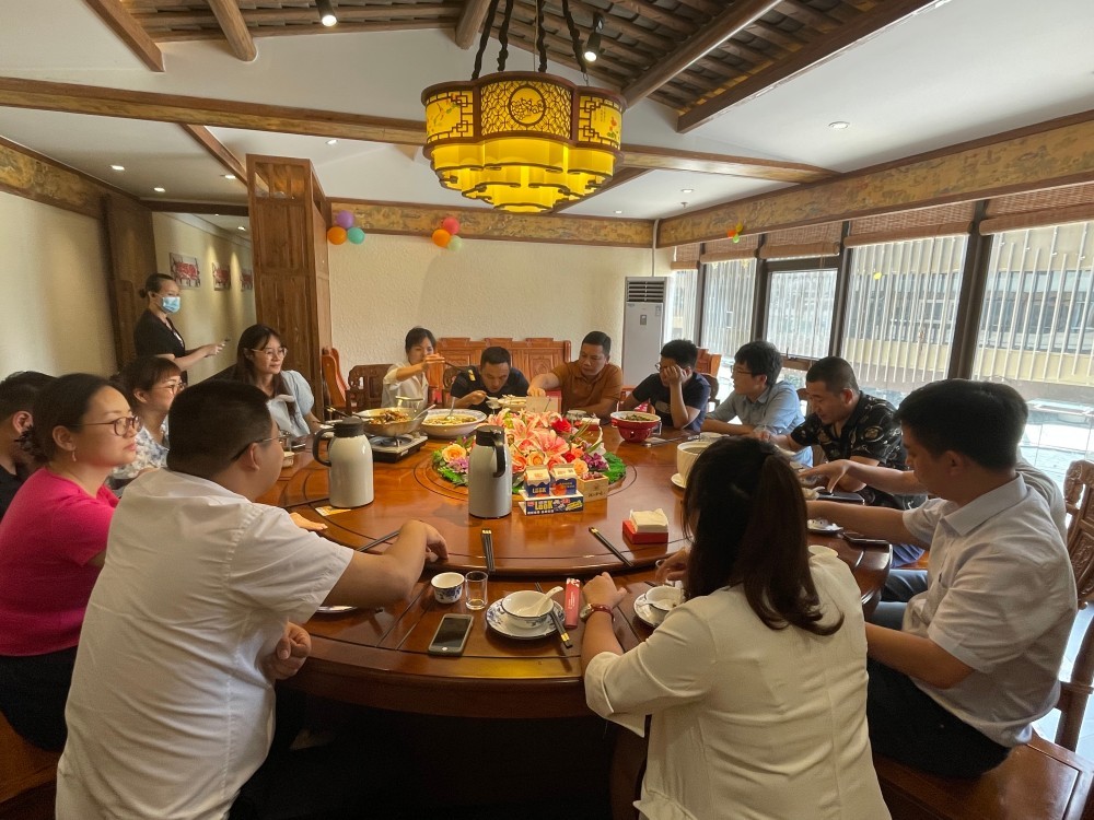 Tóm tắt giữa năm 2022 và Giải cầu lông
