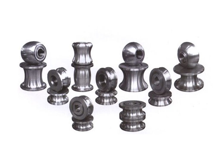 Roller molds