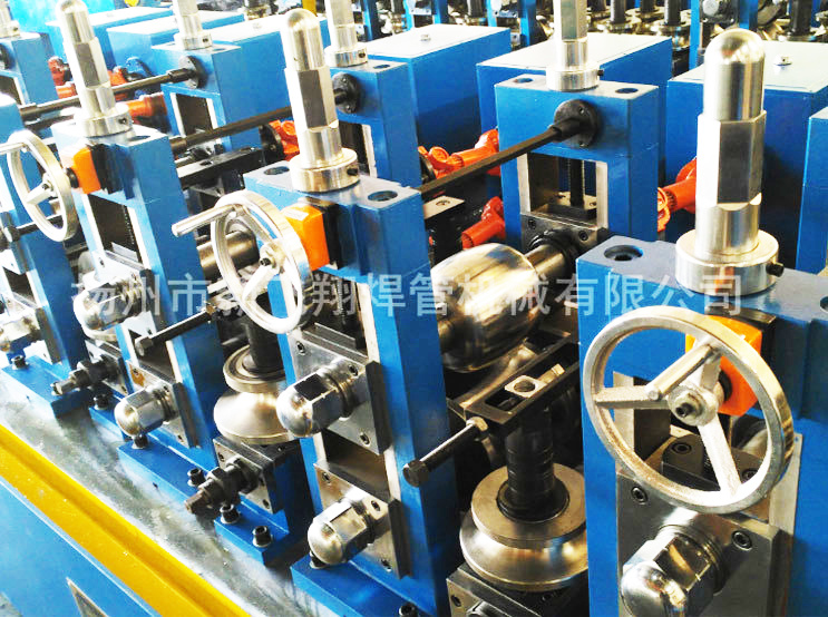 Welded pipe machine, high-frequency straight seam welded pipe machine
