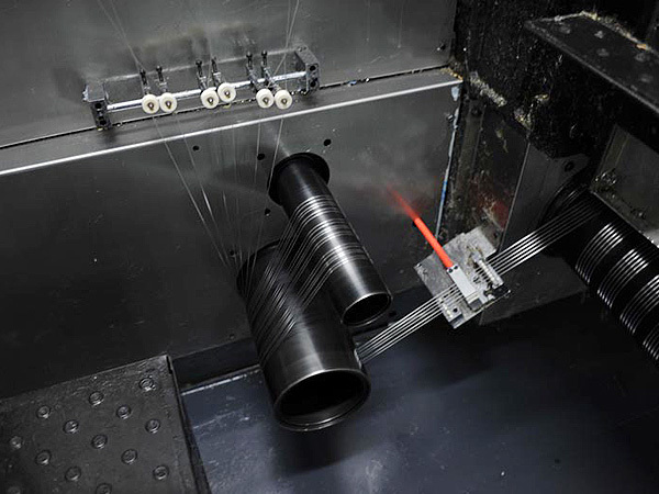 Drawing machine for polyester industrial filament production Drawing machine for polyester industrial filament production