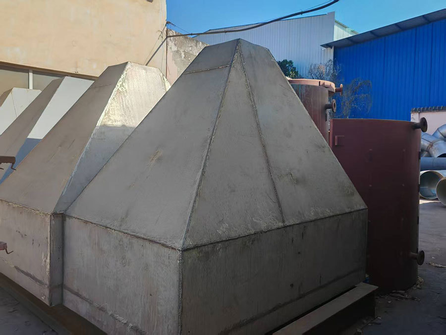 Gravity settling chamber