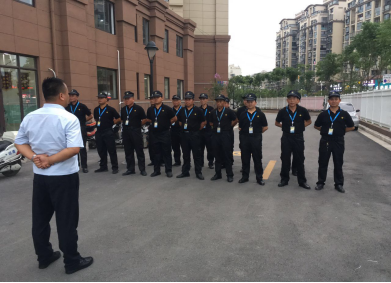 香墅嘉苑保安軍訓(xùn)