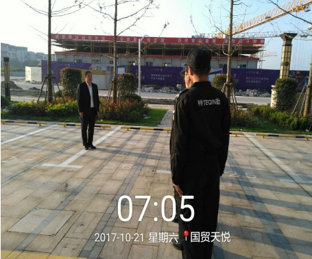 香梅保安上海展廳晨訓(xùn)