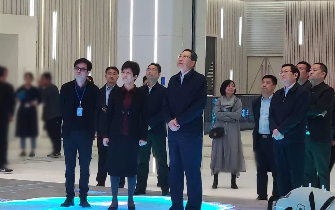 中央委員、安徽省委書記李錦斌一行到公司安徽創(chuàng)新館項目視察