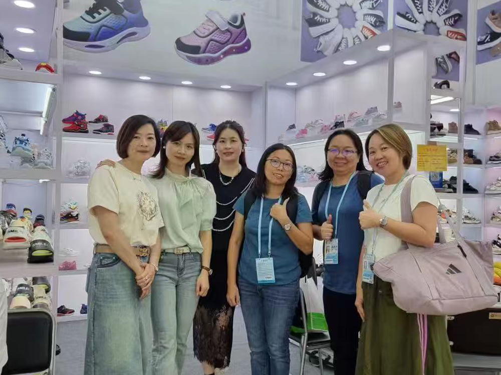 Has been always focused on the research, development, production, and export of children's athletic shoes.