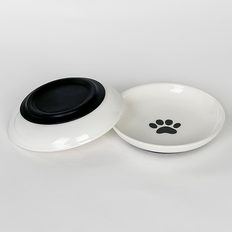 Black Augmented Iron Art Rack & Cat's Claw Fish Bone Plate