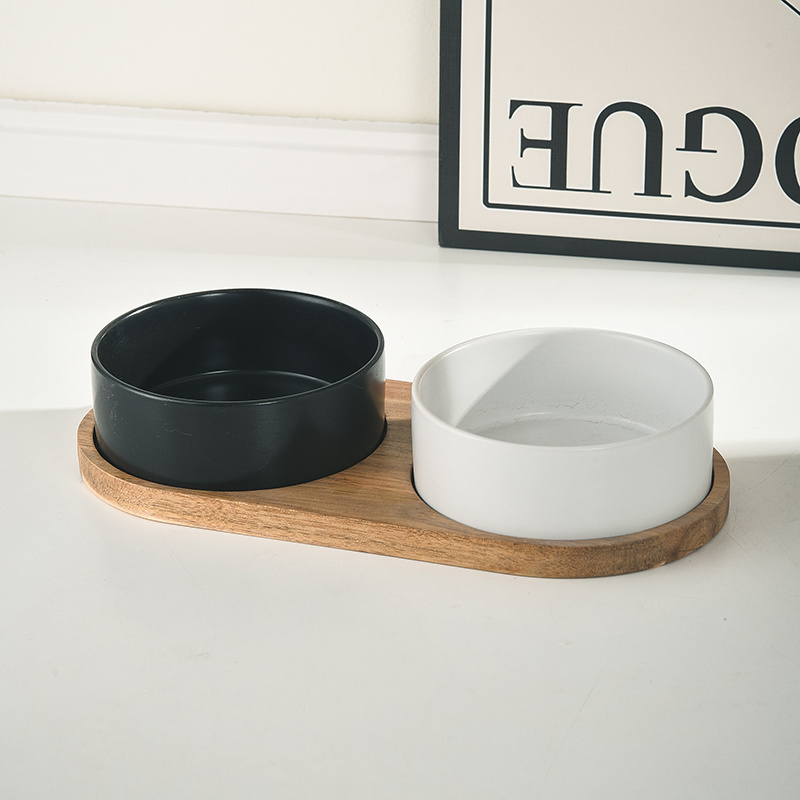 Straight Mouth Matte & Acacia Wood Tray