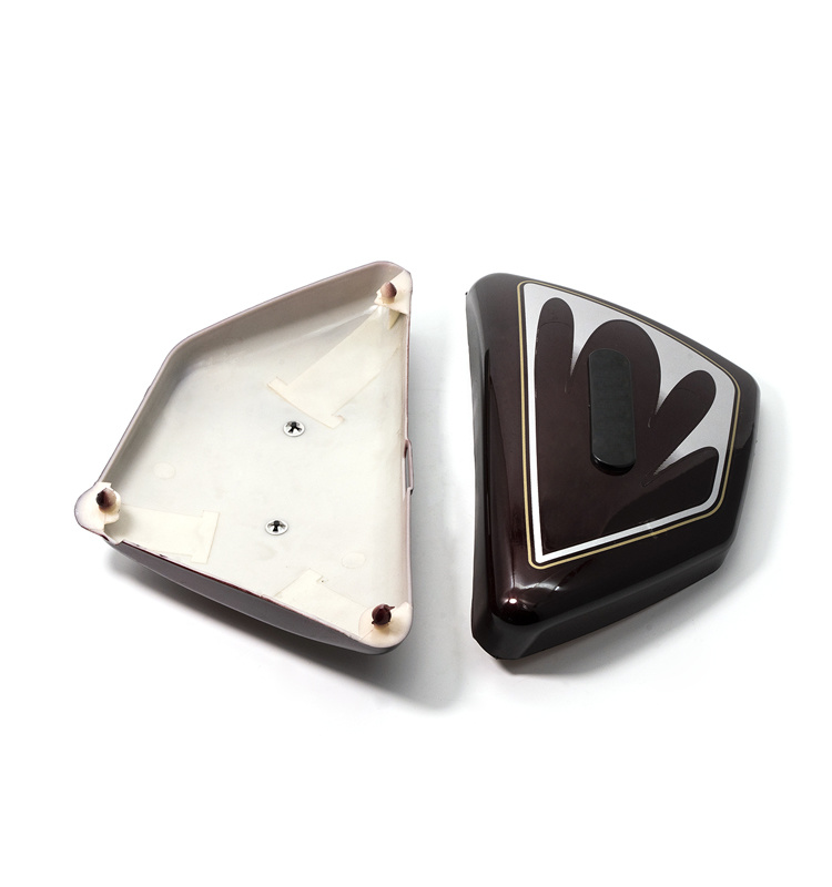 Fuel tank side cover