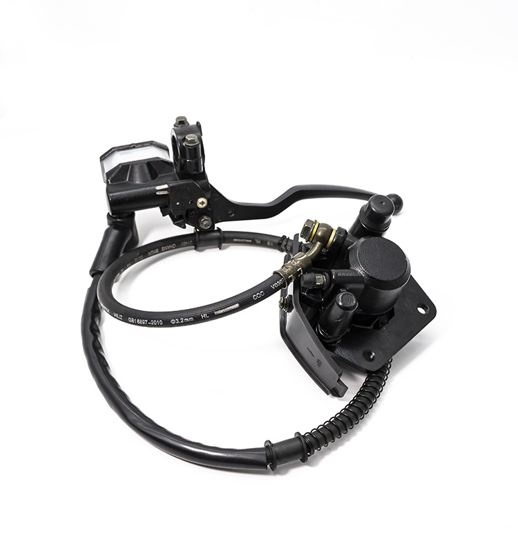 Front brake master cylinder assembly