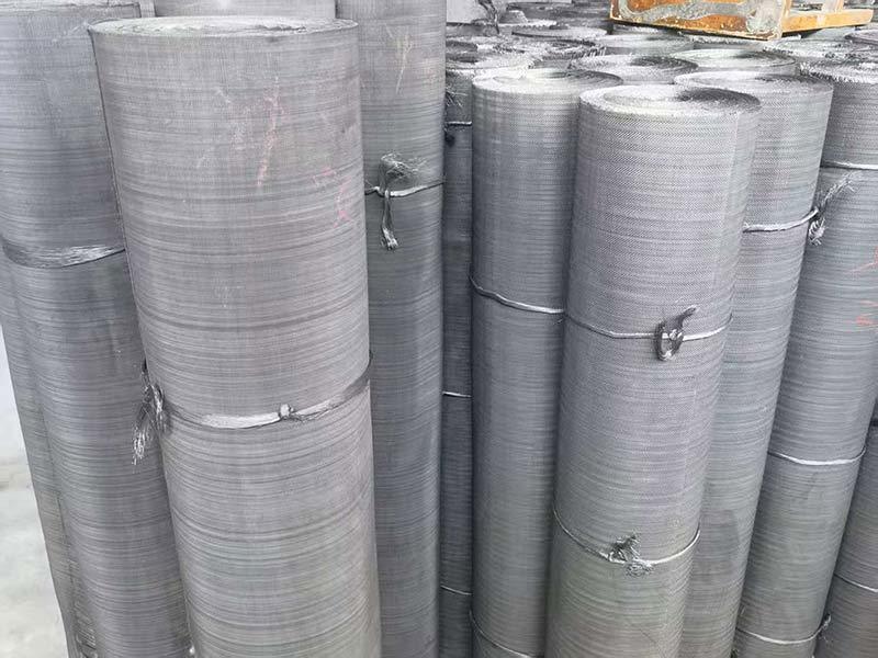 Black wire cloth