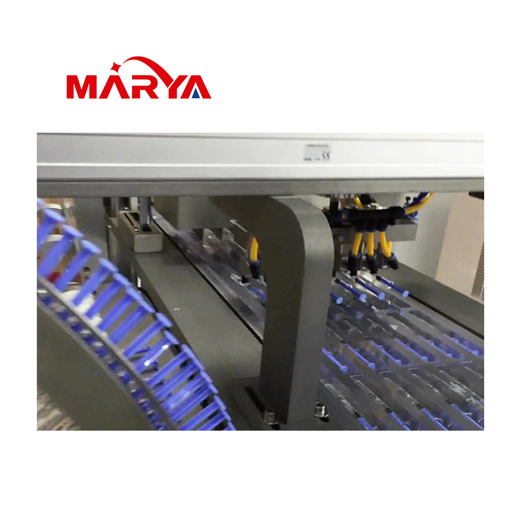 Máquina de envasado en blíster para jeringas