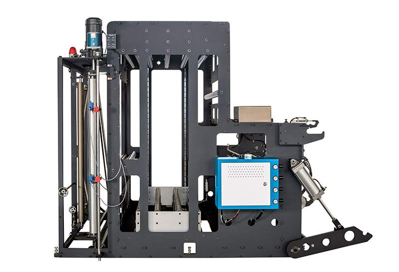 Main film non-stop roll changing device