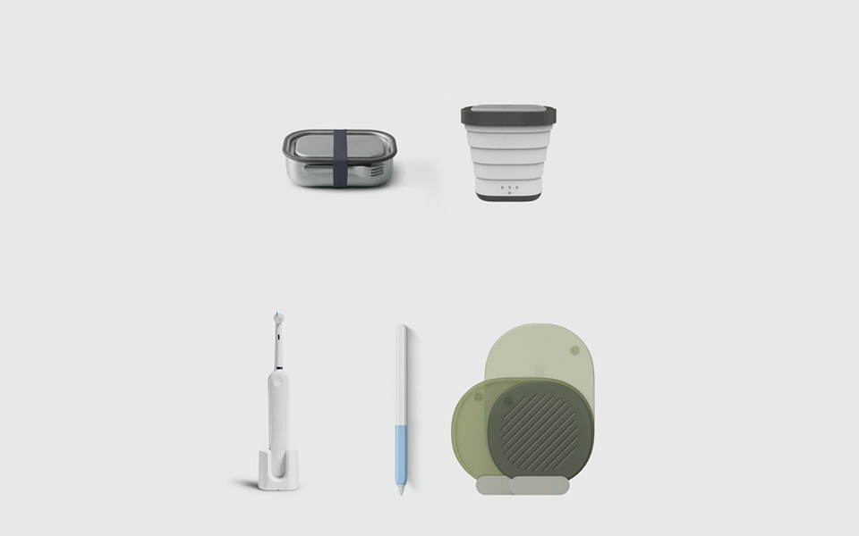 Elastic materials for fast-moving consumer goods