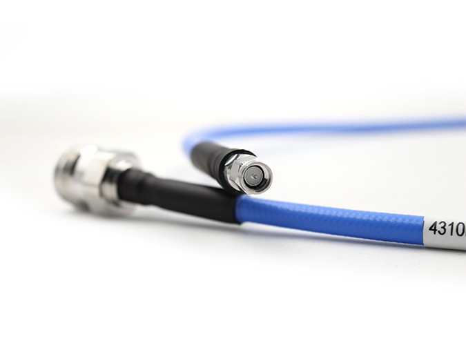 4.3-10 Female Connector and SMA Male Connector with 250 Cable Length 100CM