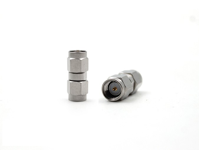 SMA公头转3.5公头射频转接器