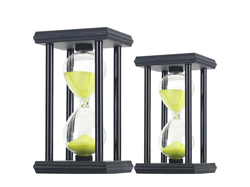 Square wooden frame hourglass