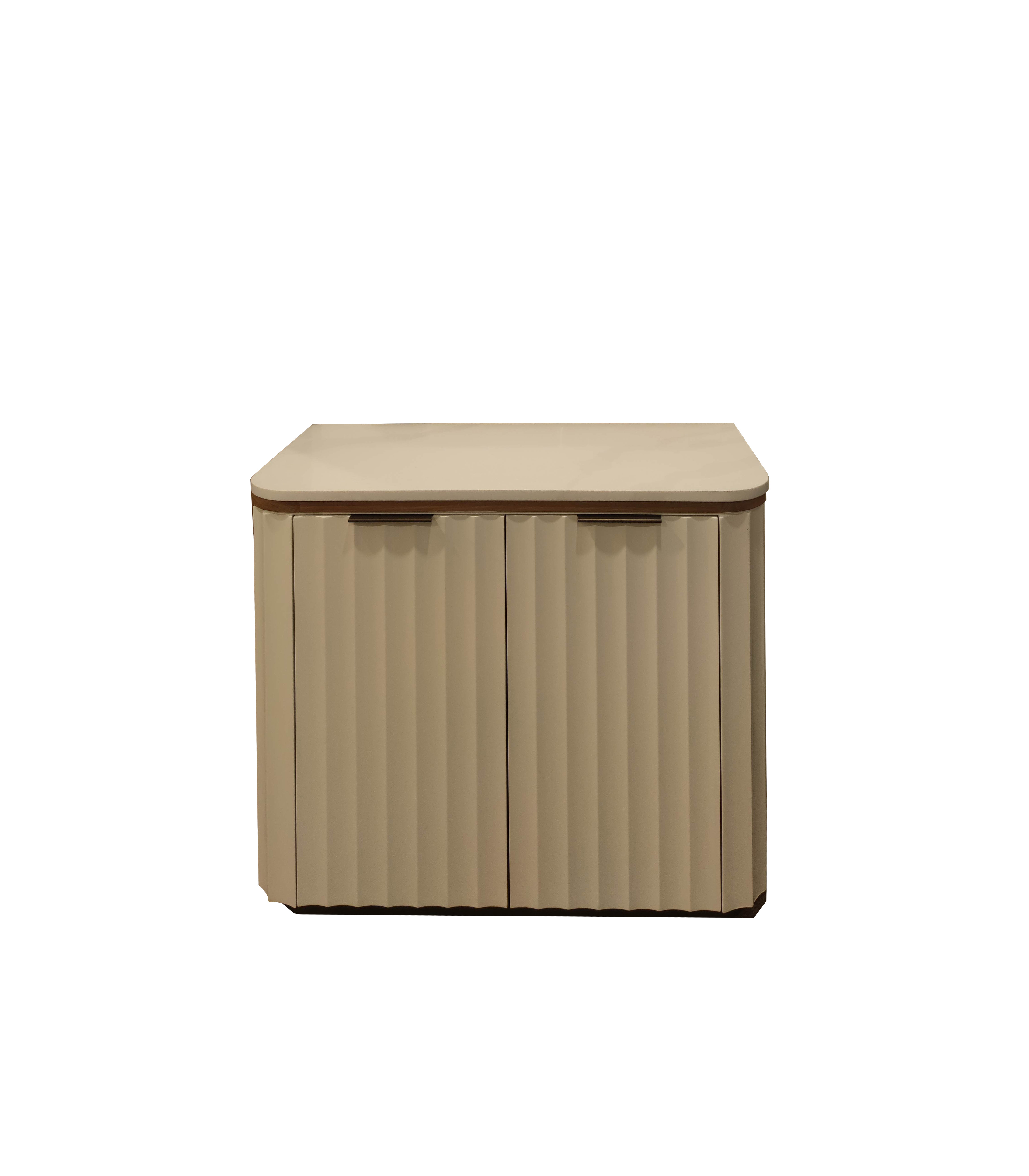Household garbage cans