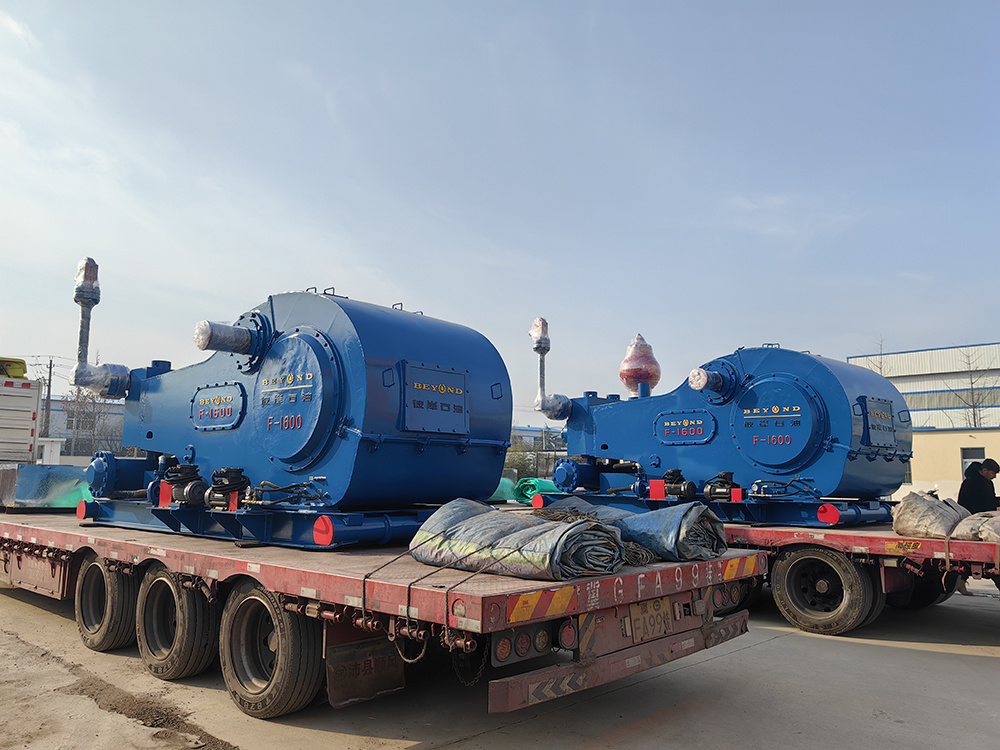 F-1600 Mud Pump