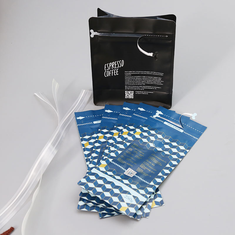 Low-temperature easy-tear zipper 002