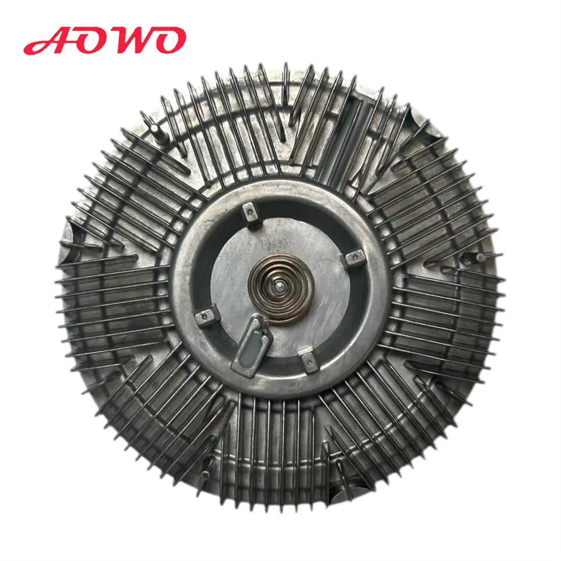 How does a fan clutch work?
