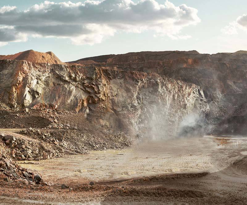 Metal mine Metal mine