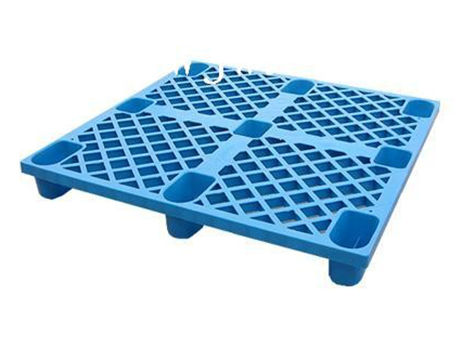 Plastic pallet