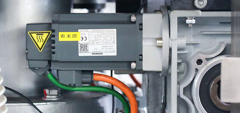 ZPTS系列旋转式压片机 ZPTS系列旋转式压片机